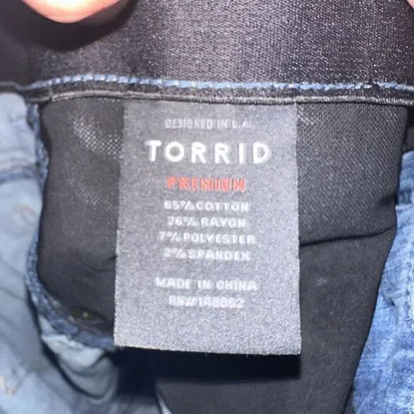 Torrid Bombshell high rise distressed slimming ankle skinny jeans - Picture 3 of 5